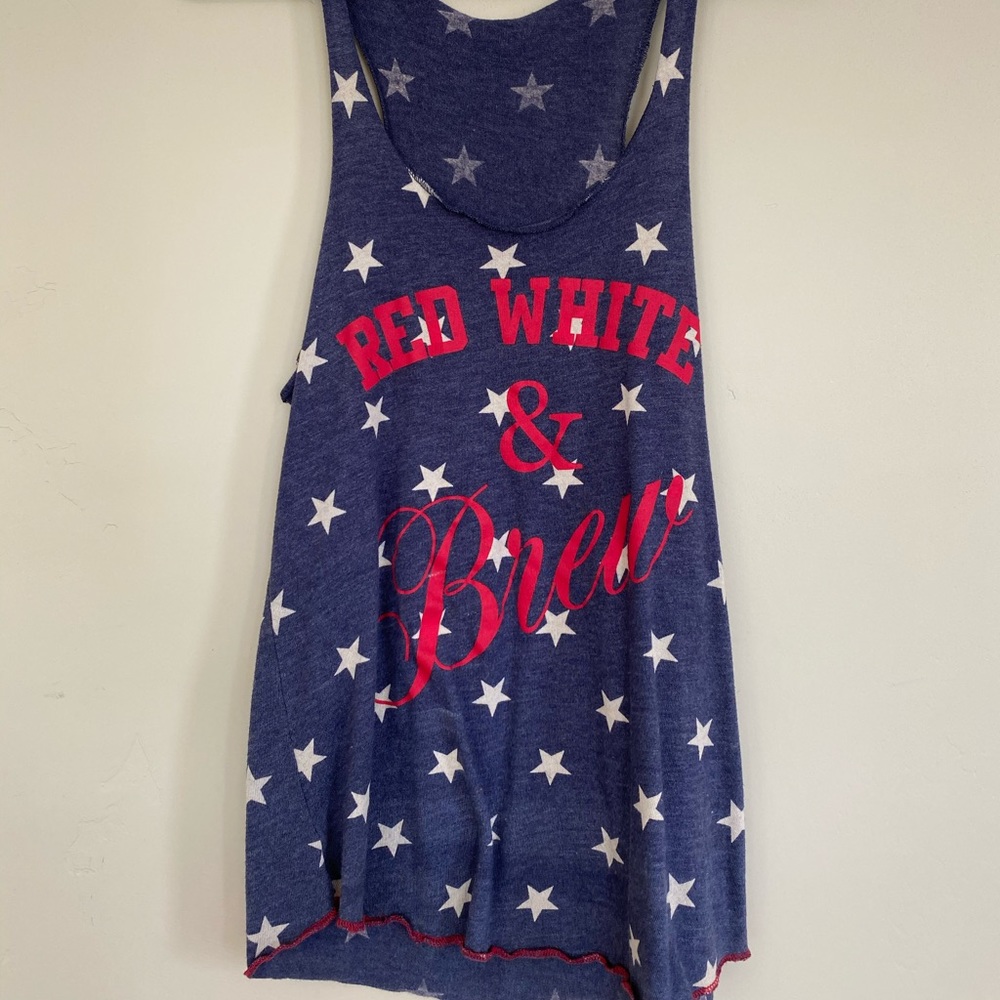 Medium red white and brew tank